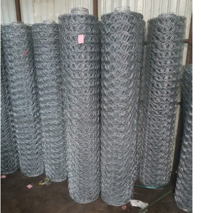 Triple twisted heavy Gauge Galvanized Chain link fence 16-Gauge (8ft High;18mtrs)