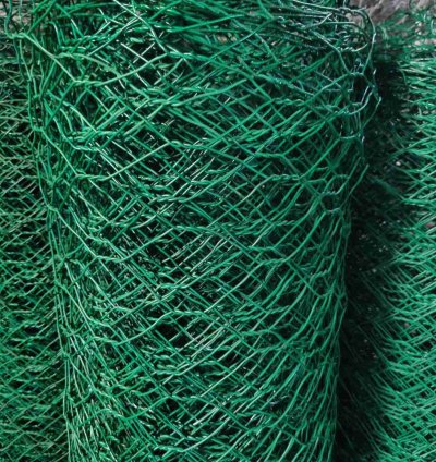 Triple twisted heavy Gauge Galvanized Pvc Coated Chain link fence 14-Gauge (5ft High;18mtrs)