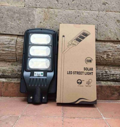 150W Solar LED Street Light