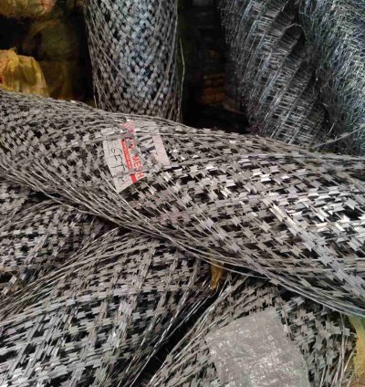 Zeka Welded Razor Wire/Mesh 6fts(30 meters long)