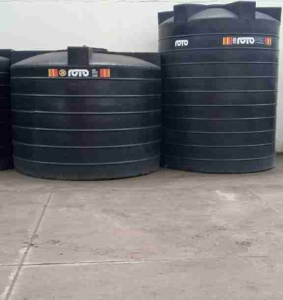 RotoTank Cylindrical Water Storage Tank 4000 Litres